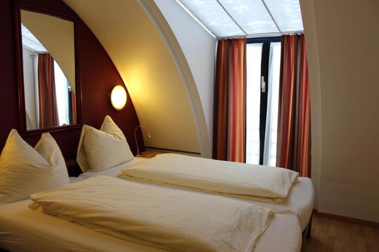 Affordable Rooms In Heart Of 卢塞恩 外观 照片